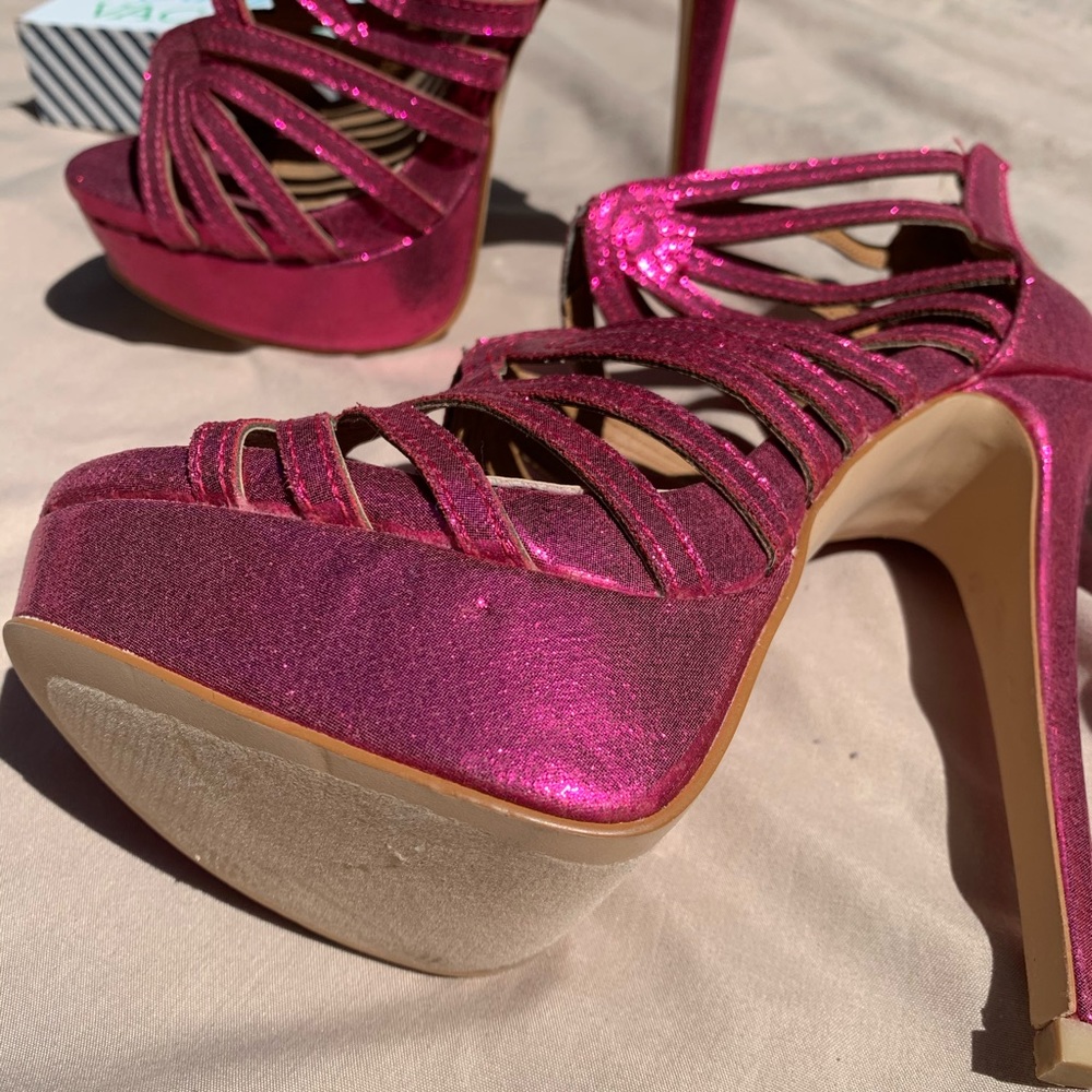 Spring shoes - Picture 2 of 3